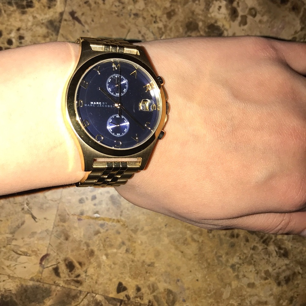 Gold Marc Jacob Watch - Picture 4 of 6